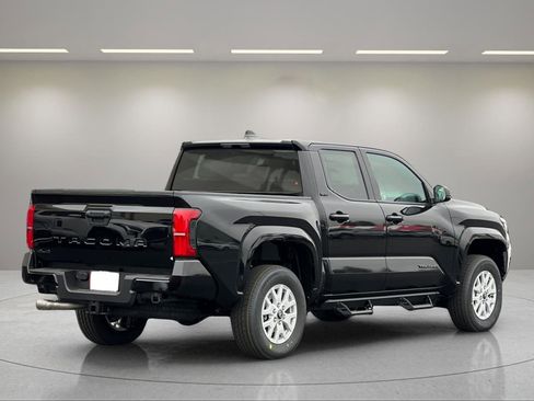 New 2026 Toyota Tacoma SR5 image 3