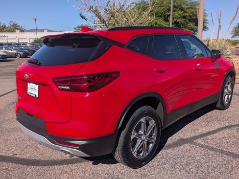 Used 2023 Chevrolet Blazer LT image 5