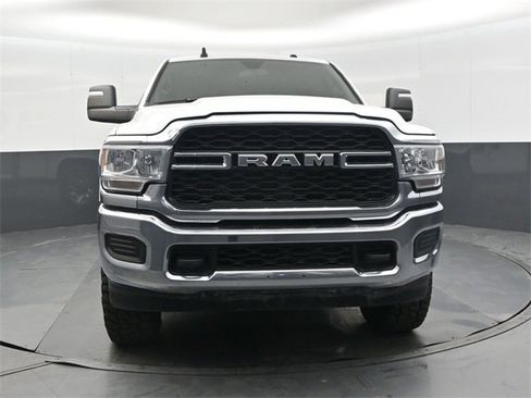 Used 2024 RAM 3500 Tradesman w/ Chrome Appearance Group image 9