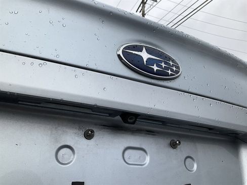 Used 2016 Subaru Legacy 3.6R Limited image 10