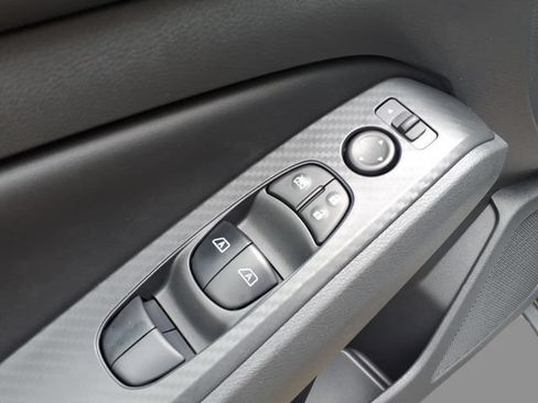 New 2026 Nissan Altima 2.5 SV w/ SV Special Edition Package FWD image 15