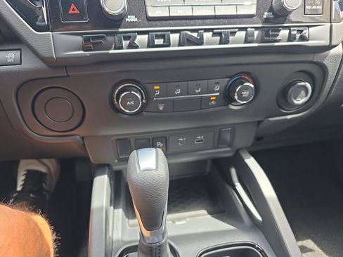 New 2026 Nissan Frontier SV RWD image 12