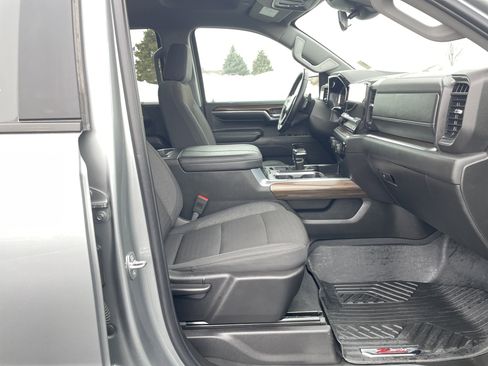 Certified 2024 Chevrolet Silverado 1500 RST image 25