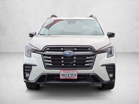 Used 2023 Subaru Ascent Onyx Edition AWD/4WD image 3