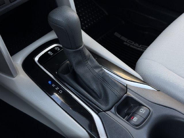 Used 2025 Toyota Corolla Cross L FWD image 20