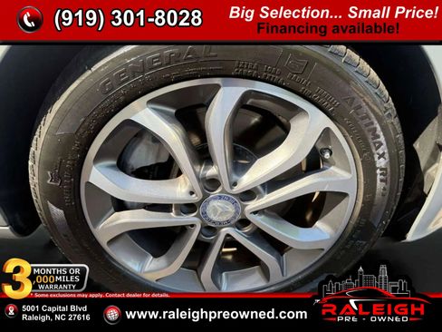 Used 2016 Mercedes-Benz C 300 4MATIC Sedan image 32