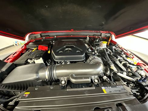 Used 2025 Jeep Wrangler Unlimited Rubicon 4xe w/ Safety Group image 33