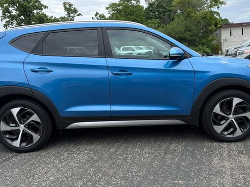 Used 2017 Hyundai Tucson Sport w/ Cargo Package AWD/4WD image 10