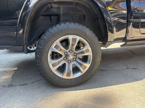 Used 2019 RAM 1500 Limited AWD/4WD image 17