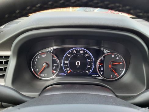 Used 2023 GMC Acadia AT4 w/ Technology Package image 21