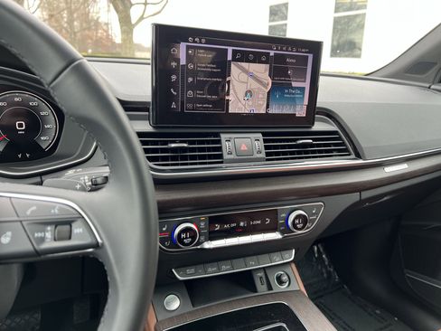 Certified 2025 Audi Q5 2.0T Premium Plus w/ Premium Plus Package image 32