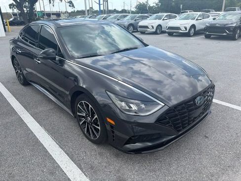 Used 2020 Hyundai Sonata SEL Plus w/ Tech Package FWD image 2