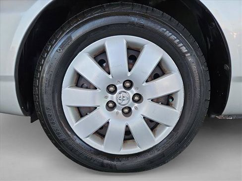 Used 2003 Toyota Corolla LE FWD image 21