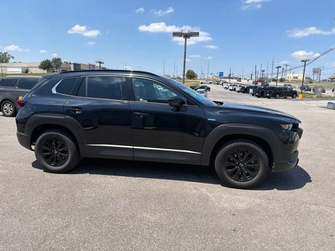 Used 2025 MAZDA CX-50 AWD 2.5 Hybrid w/ Premium Pkg image 13