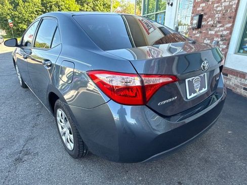 Used 2018 Toyota Corolla LE FWD image 7
