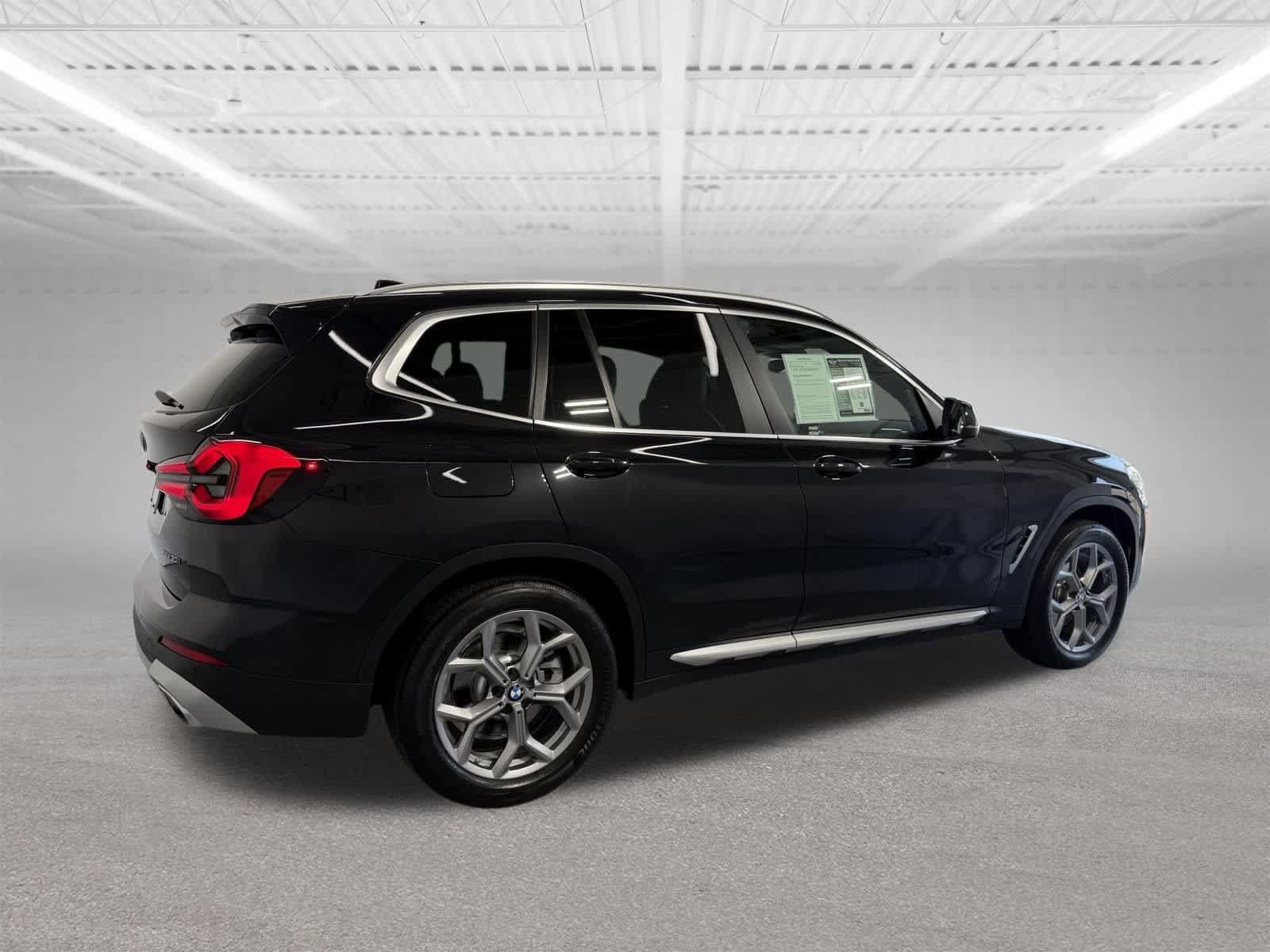 Used 2023 BMW X3 xDrive30i w/ Convenience Package AWD/4WD image 6