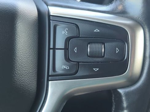 Used 2019 Chevrolet Silverado 1500 LT Trail Boss AWD/4WD image 14