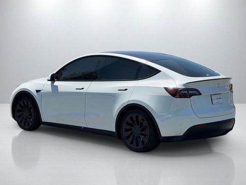 Used 2023 Tesla Model Y Performance AWD/4WD image 5