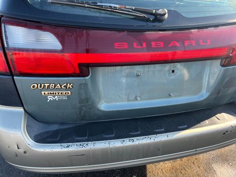 Used 2000 Subaru Outback Limited image 27