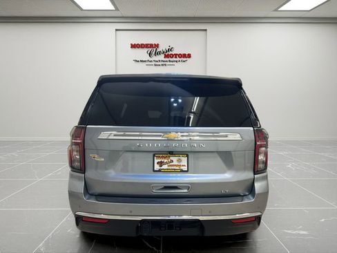 Used 2024 Chevrolet Suburban LT AWD/4WD image 6