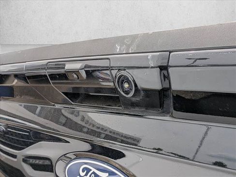 Certified 2024 Ford F150 Lightning Flash AWD/4WD image 12