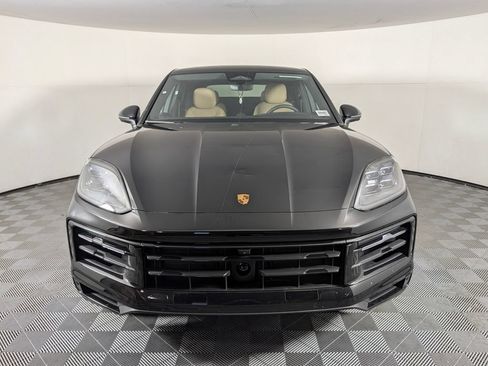 New 2026 Porsche Cayenne Coupe AWD/4WD image 10