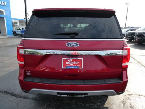 Used 2020 Ford Expedition XLT w/ Equipment Group 202A AWD/4WD image 7