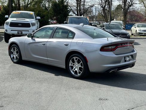 Used 2016 Dodge Charger SXT image 5