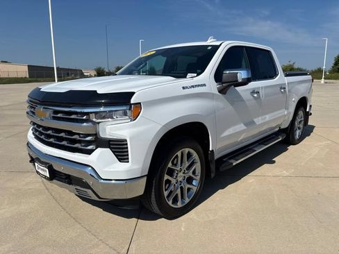 Used 2024 Chevrolet Silverado 1500 LTZ w/ LTZ Premium Package AWD/4WD image 39