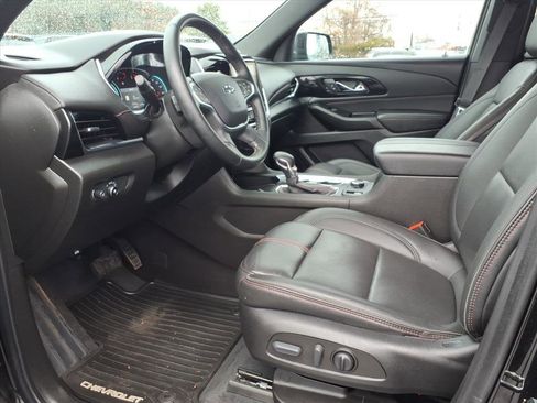 Certified 2023 Chevrolet Traverse RS image 21