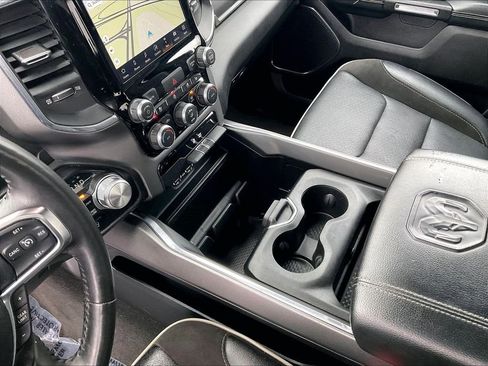 Used 2024 RAM 1500 Laramie image 19
