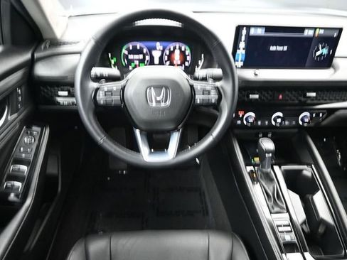 Certified 2023 Honda Accord Touring image 12