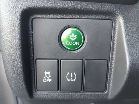 Used 2021 Honda HR-V Sport image 15