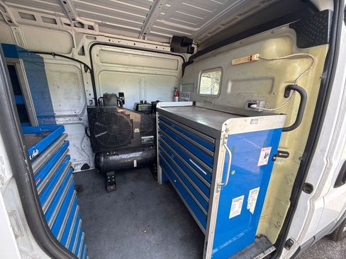 Used 2017 RAM ProMaster 3500 image 23