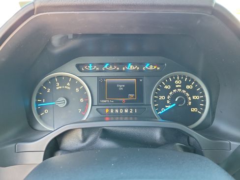 Used 2016 Ford F150 XLT w/ Equipment Group 302A Luxury AWD/4WD image 23