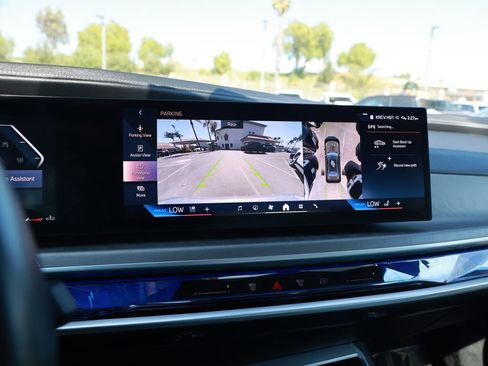 Used 2023 BMW 740i w/ Luxury Rear Seating Package RWD image 24