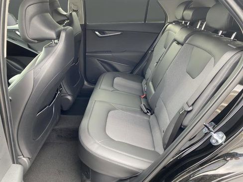 New 2026 Kia Niro EX image 35