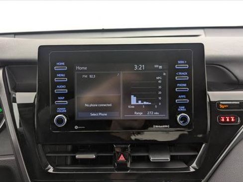 Used 2024 Toyota Camry LE FWD image 28
