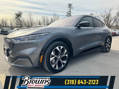 Used 2021 Ford Mustang Mach-E Premium image 1