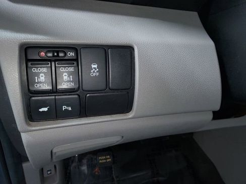 Used 2012 Honda Odyssey Touring image 21