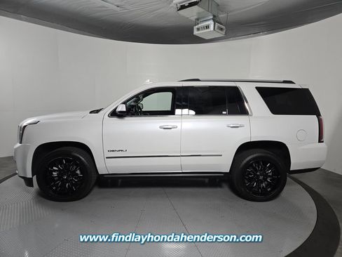 Used 2019 GMC Yukon Denali w/ Denali Ultimate Package AWD/4WD image 3