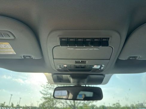 Used 2024 Ford F350 Lariat w/ Lariat Ultimate Package image 21