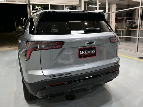 New 2026 Chevrolet Equinox RS image 5