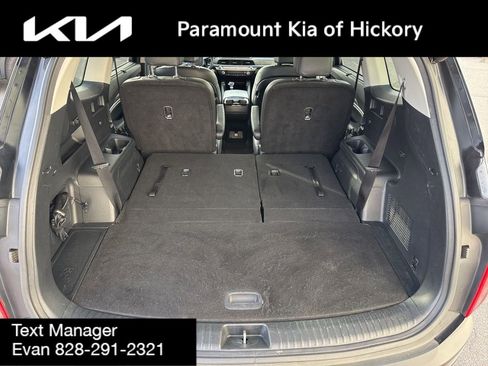 Used 2021 Kia Telluride EX w/ EX Premium Package image 12