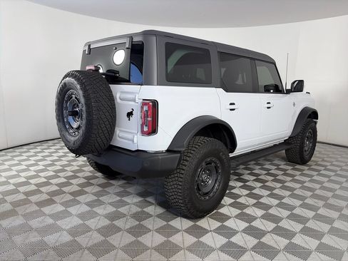 Used 2024 Ford Bronco Outer Banks AWD/4WD image 7