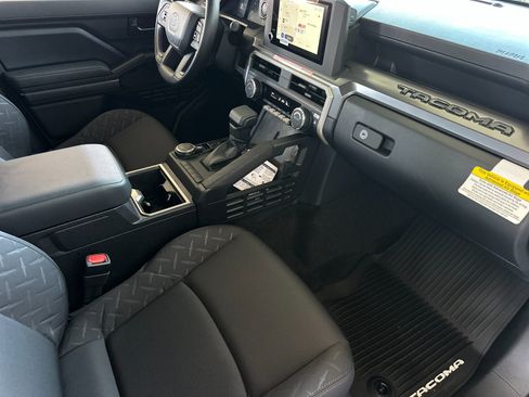New 2026 Toyota Tacoma SR5 AWD/4WD image 19