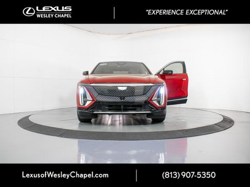 Used 2025 Cadillac Lyriq Luxury RWD image 40