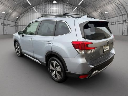 Used 2021 Subaru Forester Touring w/ Popular Package #2 image 9