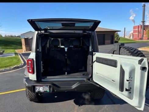 Used 2022 Ford Bronco Badlands AWD/4WD image 4