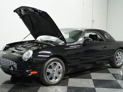 Used 2002 Ford Thunderbird image 26